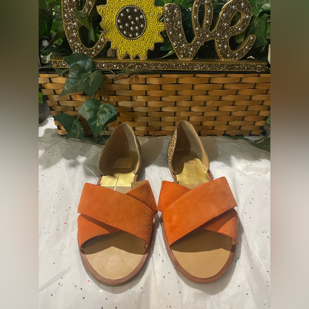 Dolce Vita Beige and Red Sandals